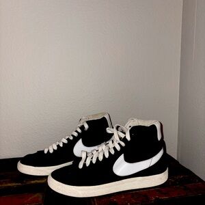 Nike Black Blazers Mid